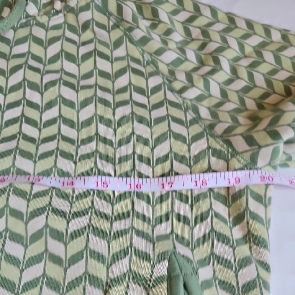 Old Navy Full Zip Hoodie - Picture 10 of 11
